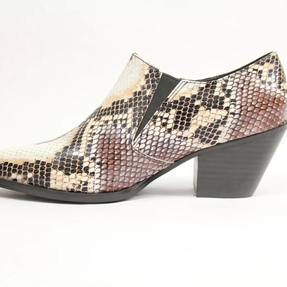 ARider Girl🔴Snakeskin Booties - Picture 6 of 8